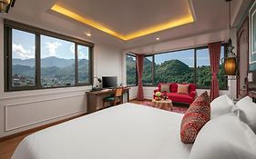 Glow Sapa Hotel